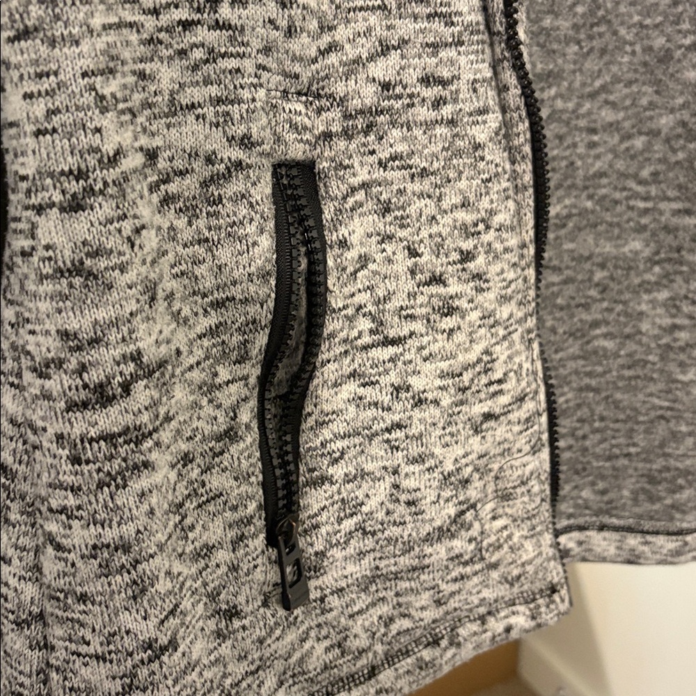 Calvin Klein Performance Jacket - image 4